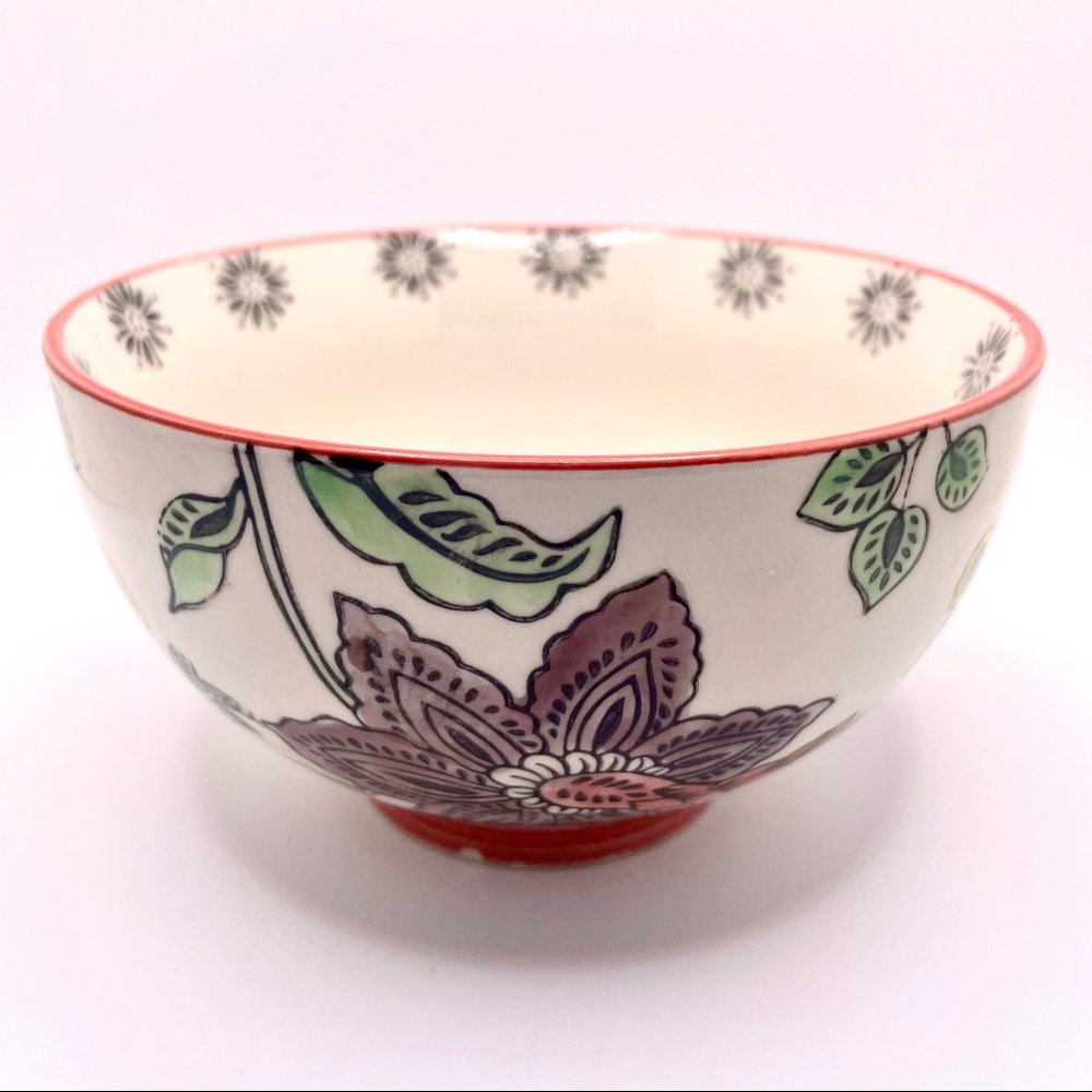 Boho Style Leaf and Flower Pattern Bowl